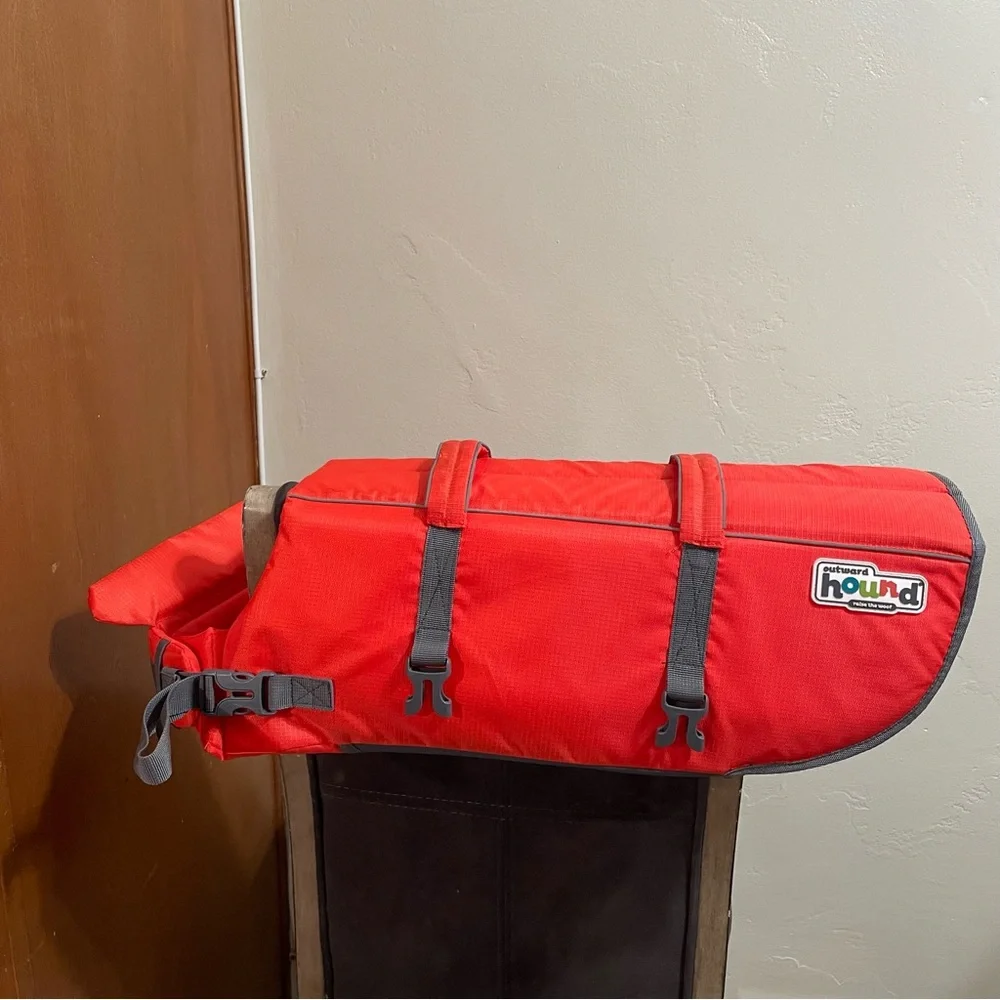 Outward Hound Granby RipStop Dog Life Jacket, X-Large, Bright Orange
